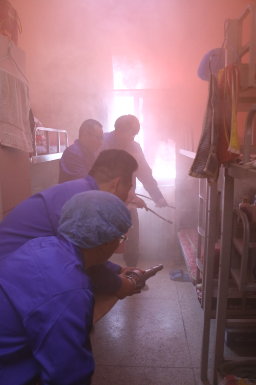 東綸公司開(kāi)展集體宿舍消防安全應(yīng)急演練