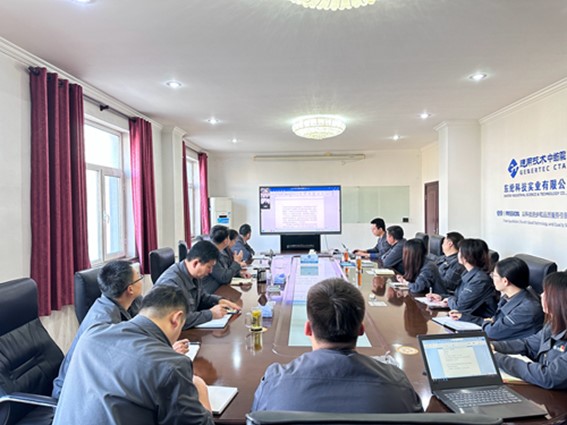 東綸科技開展“貫徹新發(fā)展理念 聚焦非織造布先進(jìn)技術(shù)”主題學(xué)習(xí)研討